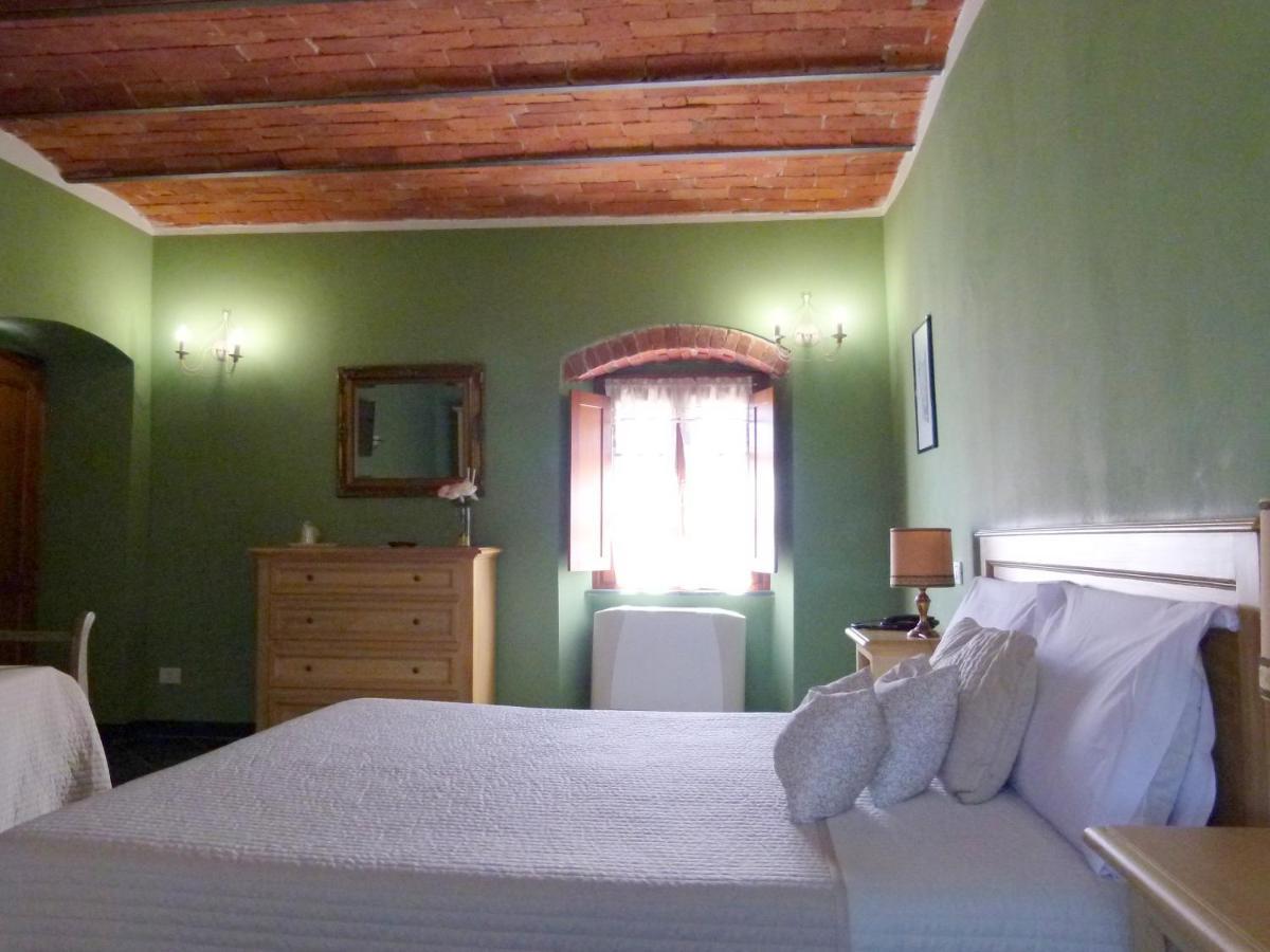 Albergo La Luna ซาร์ซานา ภายนอก รูปภาพ